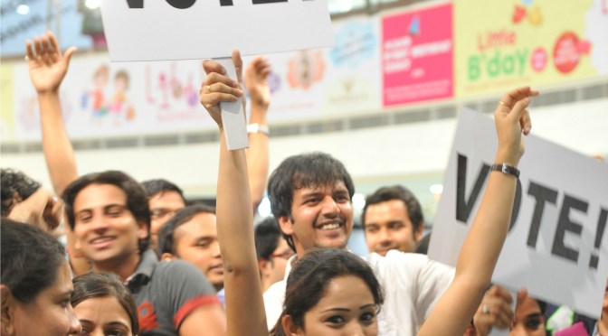 Modi, Kejriwal fight for Varanasi votes with different campaign styles