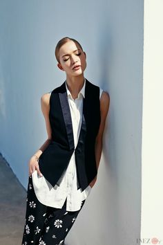 Cue Clothing Co. - Executive Salad