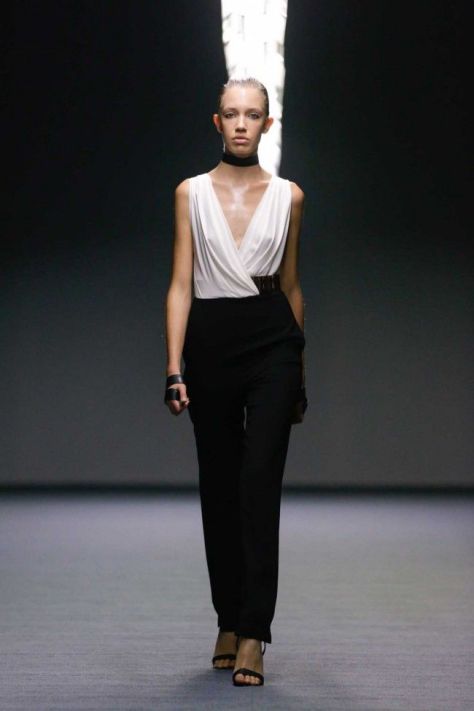 Carla Zampatti Ready-To-Wear SS 2014-2015 - Executive Salad